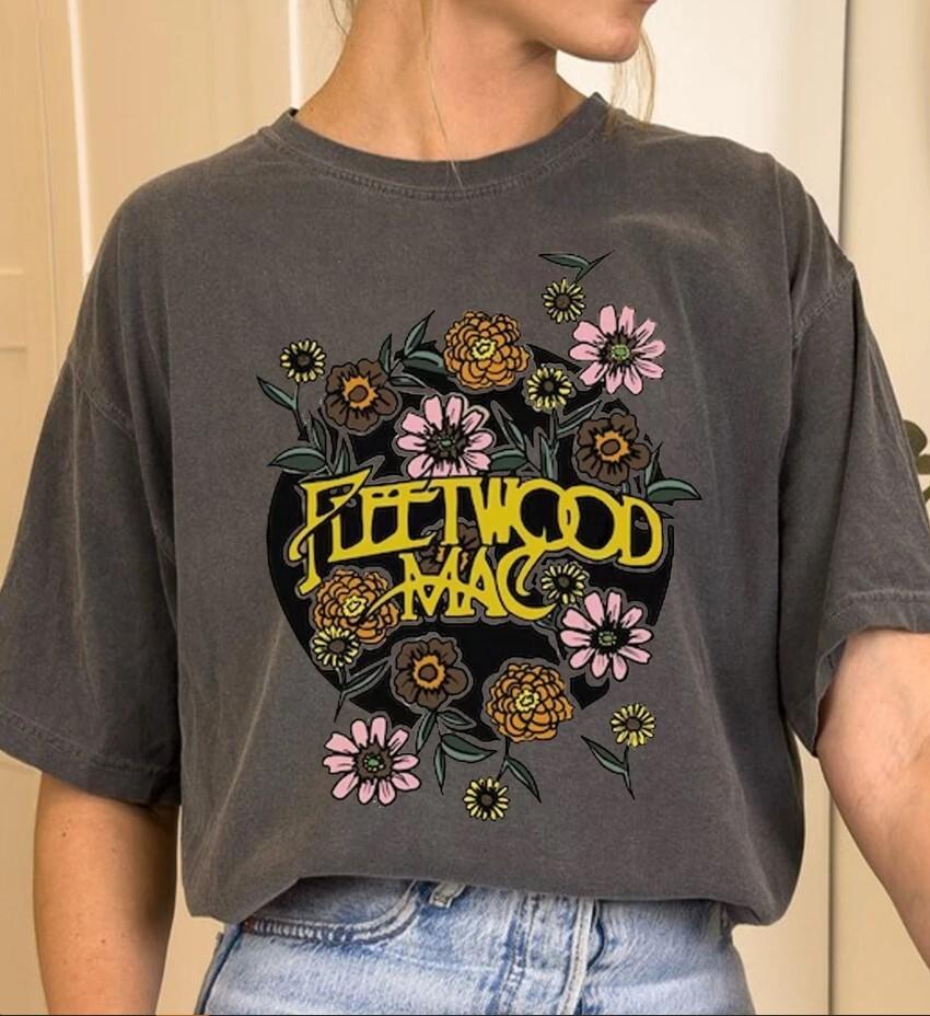 Vintage Fleetwood Mac Shirt, Stevie Nicks T-Shirt, Flower T-Shirt For Women Unisex T-Shirt L