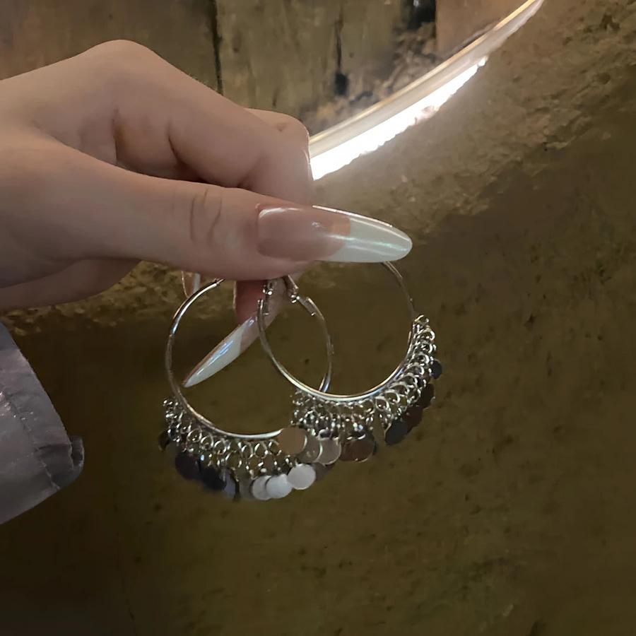 Silver needle multi-layer sequined fringed earrings fashion temperament high-end earrings niche fashion versatile earrings women