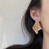 Fashion Magic Carpet Earrings, Light Luxury Temperament, High-end Sense, Unique and Beautiful Earrings, Super Flash Exaggerated Big Earrings