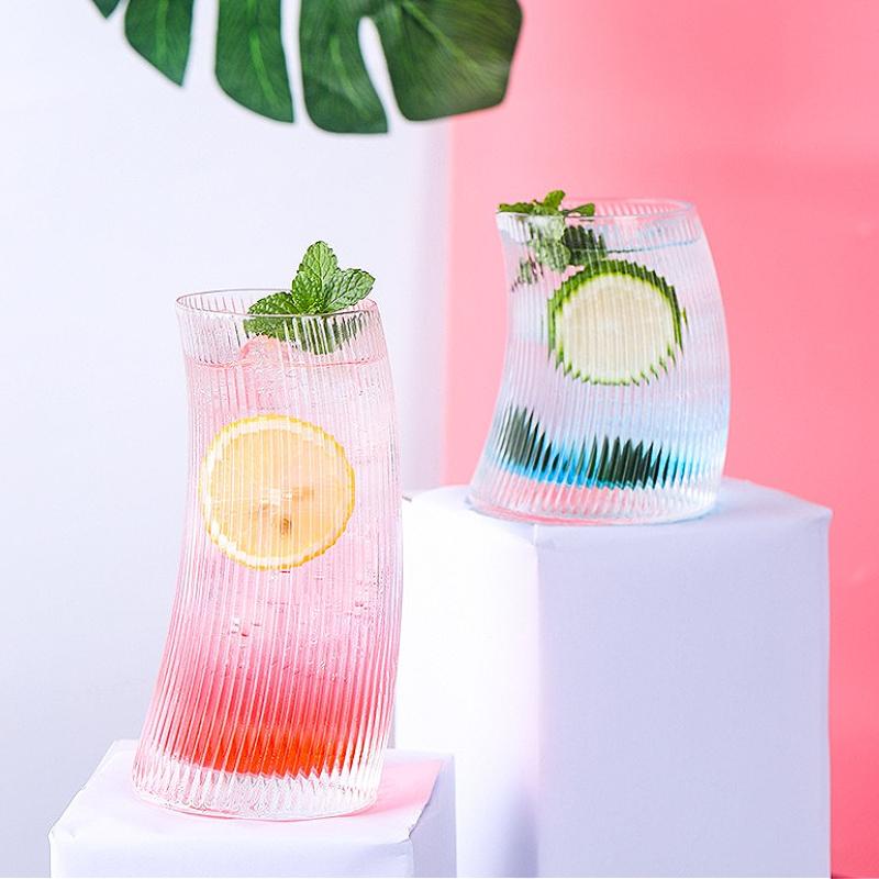 Crescent Shaped Wine Glass Striped Glass Cup Ins Style Cocktail Glass Soda Water Beverage Cups Iced Latte Mug Drinking Glasses