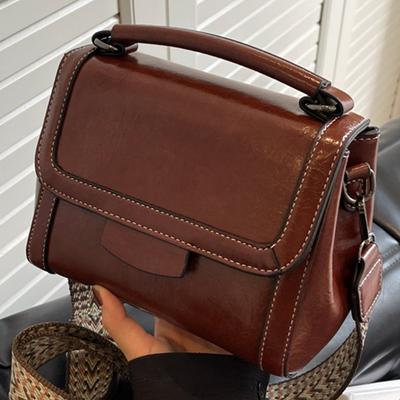 High Value Bag Women's Bag Autumn New Fashion Wide Shoulder Strap Messenger Bag Commuter Retro Portable Small Square Bag