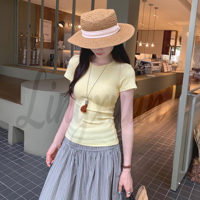 

Women s 2026 Summer Unique Crop Top: Round Neck, Short Sleeve, Stylish and Beautiful Design. S жовтий