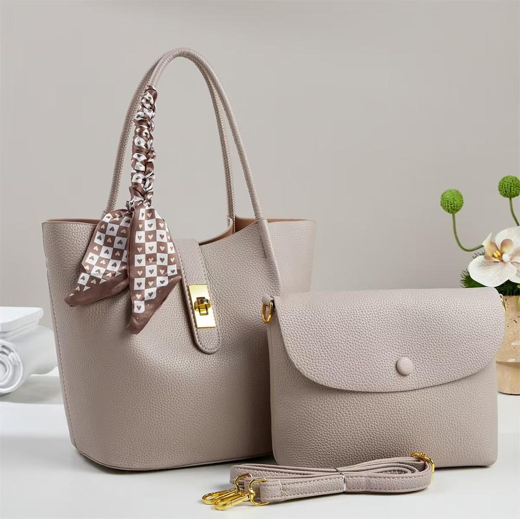 Crossborder Style Mother Bag With Pu Leather Water Bucket Design For Daily Use