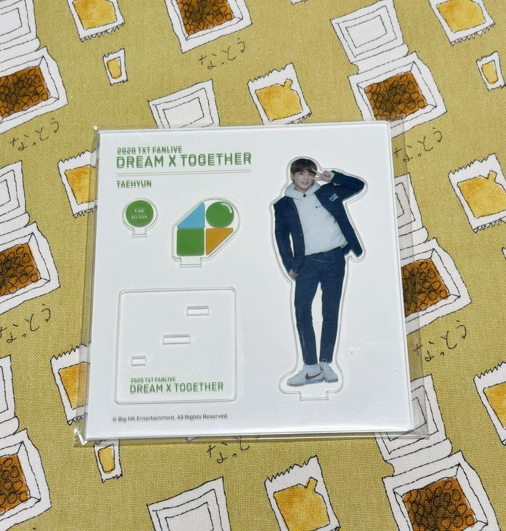 [USED] TXT Taehyung Dream x Together Acrylic Stand