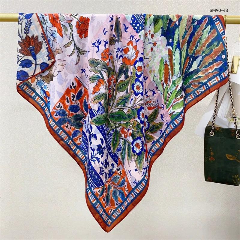 Double-Sided Faux Silk And Wool Printed Scarf For Women Spring And Autumn 90Cm Square Scarf Foulard Bandana Femmel Headscarf