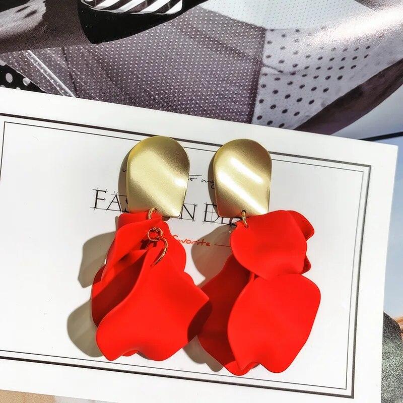 

Красочные серьги-капли с лепестками роз для женщин и девочек, индивидуальные простые висячие серьги, вечерние, свадебные украшения для ушей