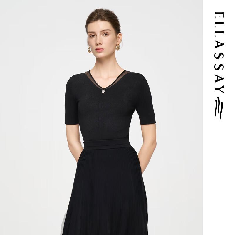 ELLASSAY Women's V-Neck Slim Fit Short Sleeve Knit Top