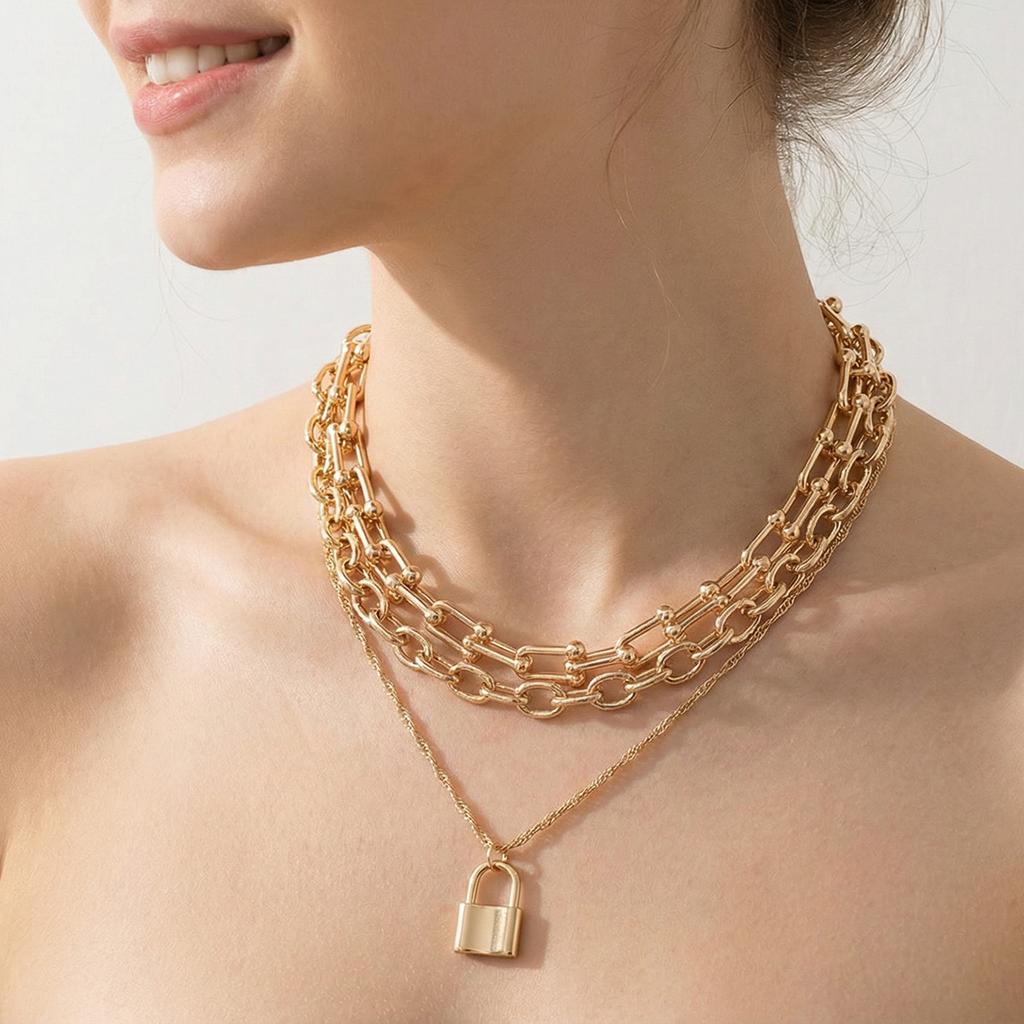 European and American New Gold Lock Stacked Multi-layer Necklace, Fashionable Personalized Chocker Collarbone Chain Necklace