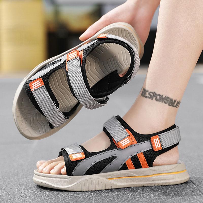 Korean Version of Casual Sports Sandals Men's Trend Summer New Outdoor Beach Shoes Men's Non-slip Thick-soled Outer Slippers