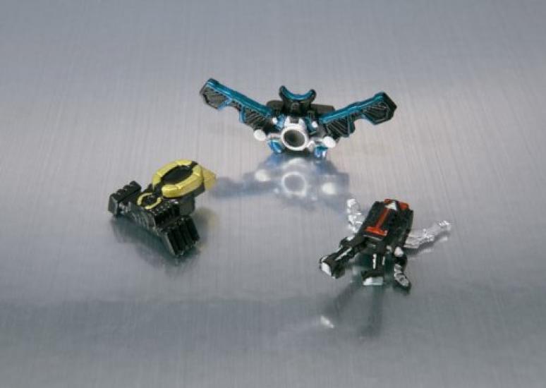 TAMASHII NATIONS Kamen Rider W Heat Joker Heat Trigger S.H.Figuarts (Double) &