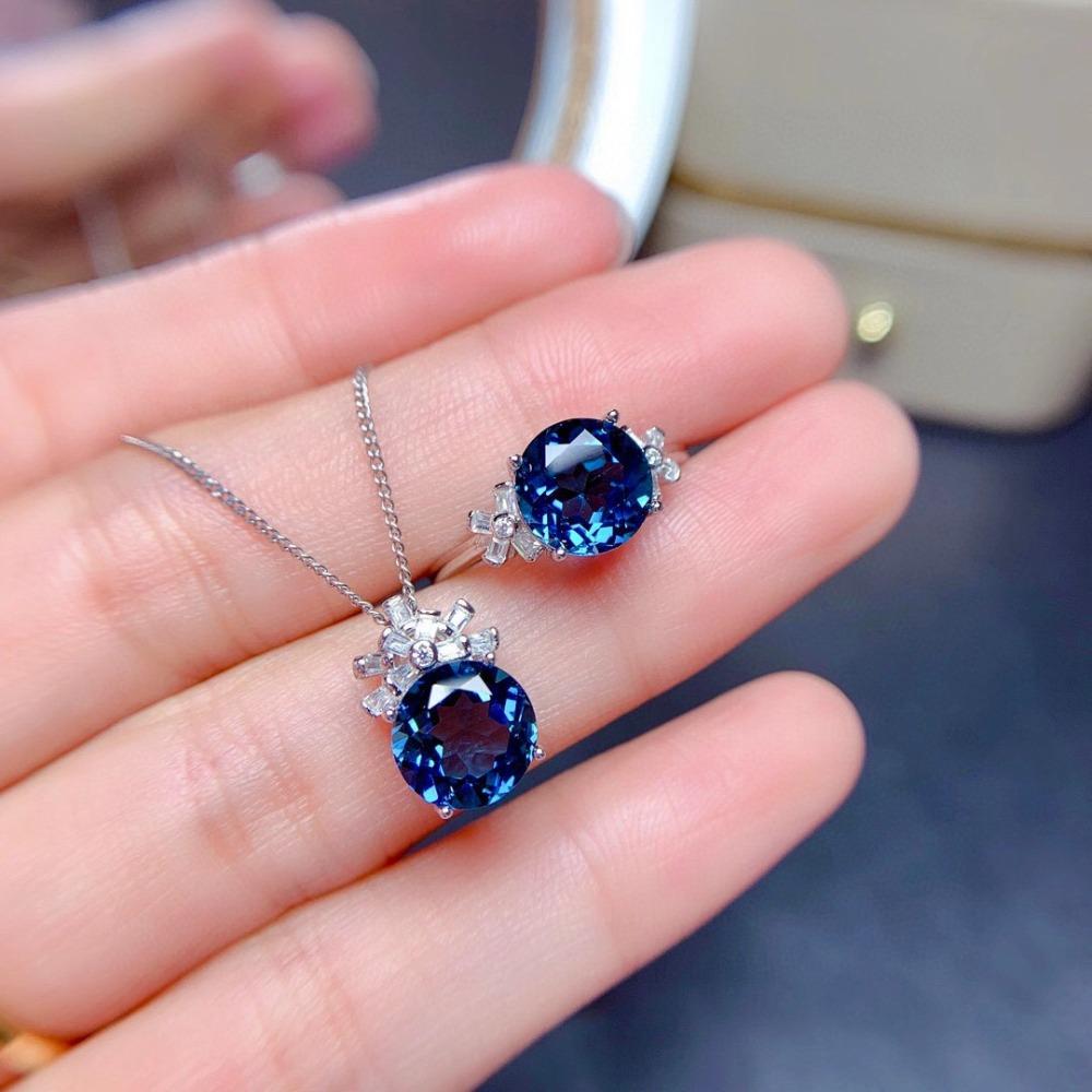 

Elegant London Blue Topaz Pendant Necklace with High Carbon Diamond Ring Women Jewelry Set Adjustable Fashion Gemstone