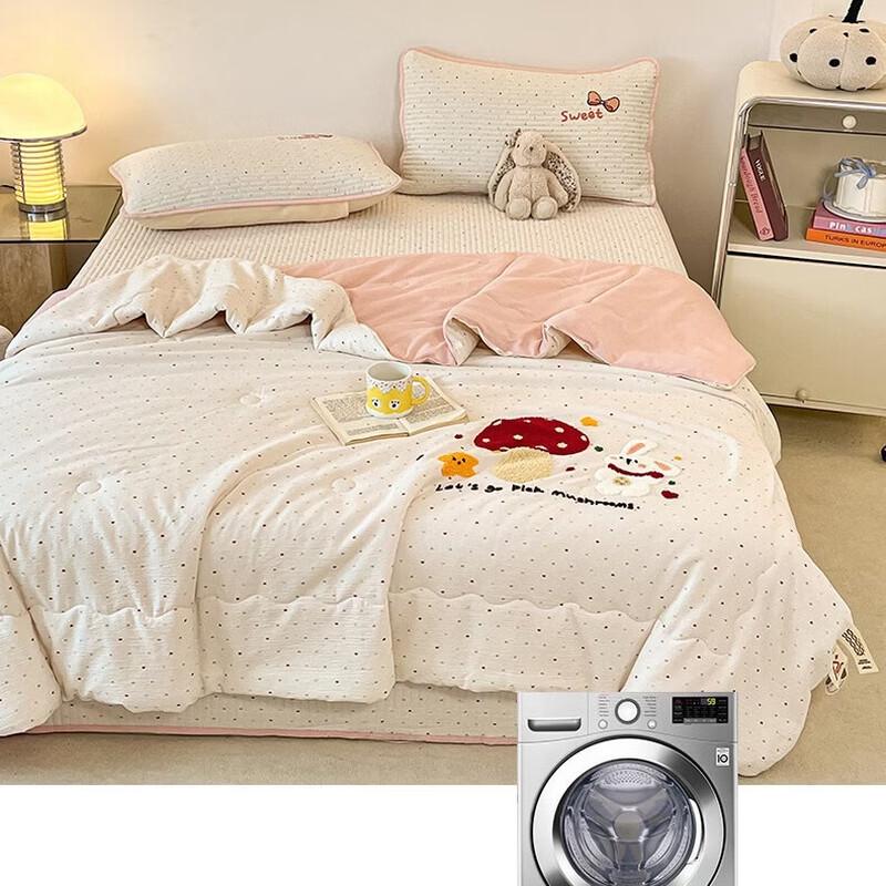 Yuan Zhi Wei Double-Layer Gauze Summer Quilt