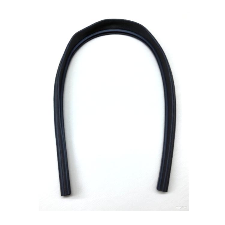 BMW X1 U11 Windshield Seal - 51769883425