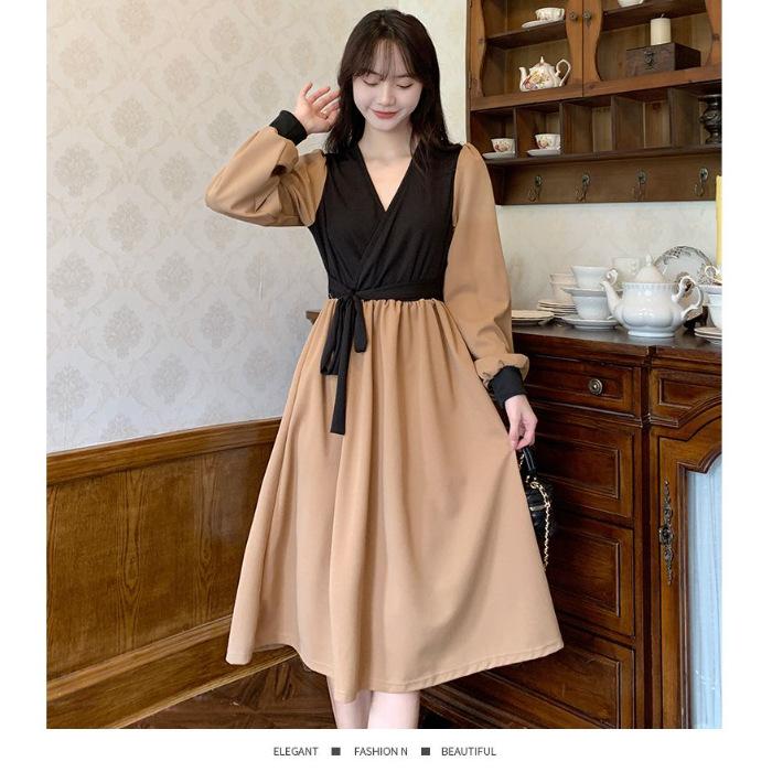 

Autumn new Korean version temperament waist thin dress French retro V-neck splicing fake two-piece medium and long dress 2XL хакі