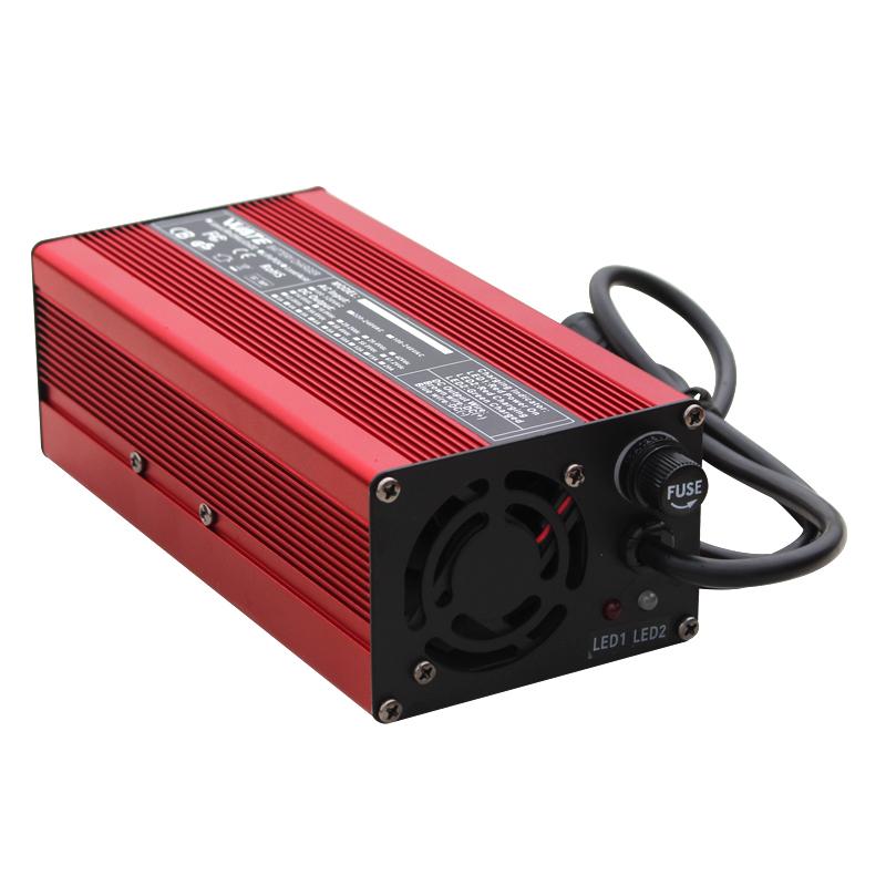 29.2V 15A Charger LiFePO4 Battery Charger 29.2V Fast Charger For 8S 24V 25.6V LiFePO4 Battery Pack Charger