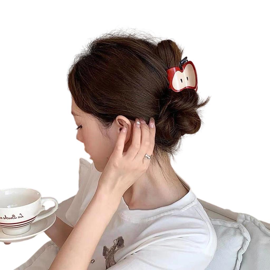 Elegant Acrylic Hair Claw Clip for Women Fashionable Barrettes Secure Ponytail Holder for Daily Use and Special Occasion