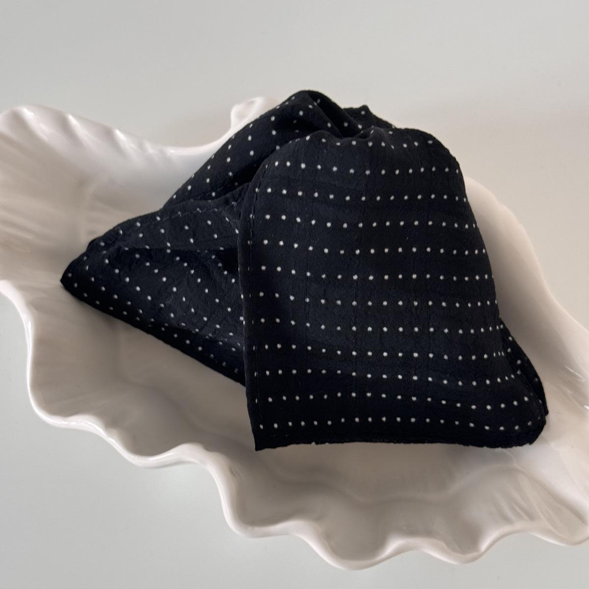 

French Retro Polka Dot Claw Clip Velvet Pad Croissant Print Hair Claw for Low Buns Elegant Black White Color Hair Clips Set
