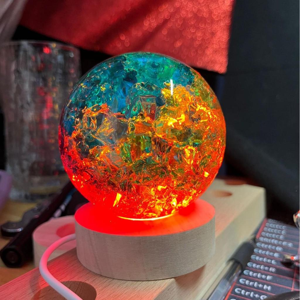 Colorful Crystal Ice Crack Ball Ornament for Fish Tanks and Fountains