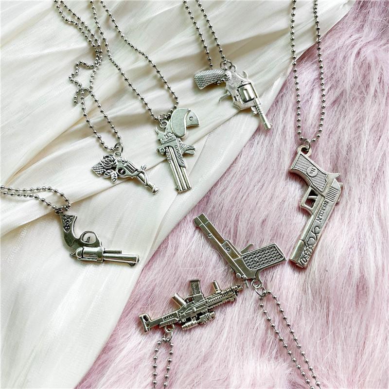 Vintage Design Gun Revolver Pendant Necklace Fashion Retro Geometric Charms Choker Jewelry Party Gift For Women Men