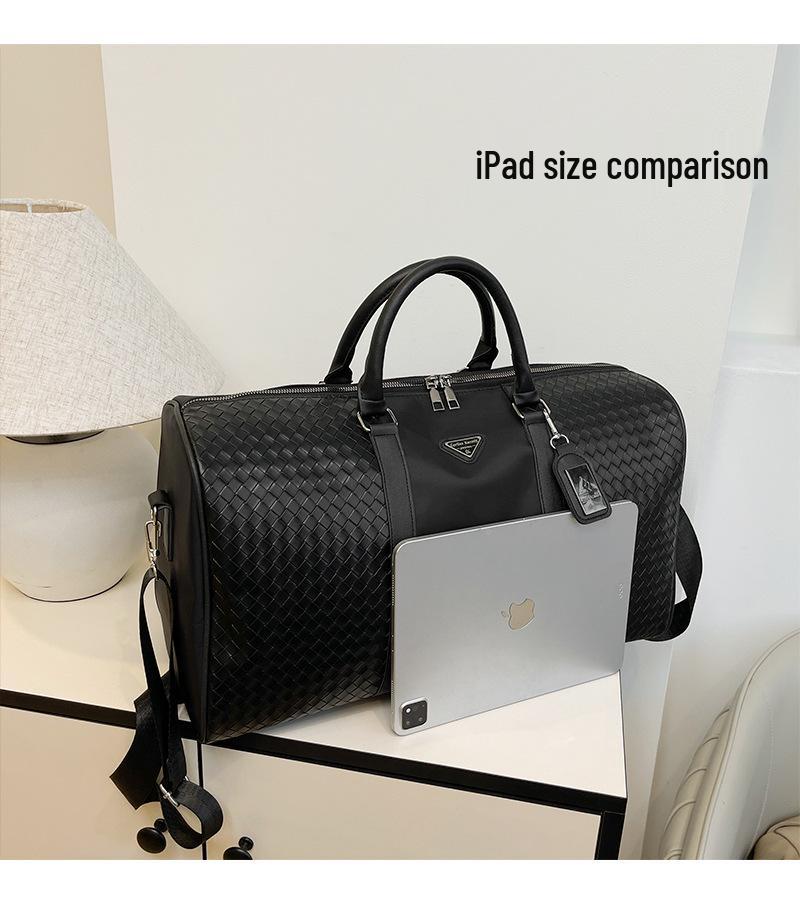 Men's Large Capacity Korean Style Casual Business Travel Shoulder Bag
