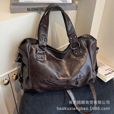 Γυναικείες τσάντες – Τσάντες με κοντά χερούλια