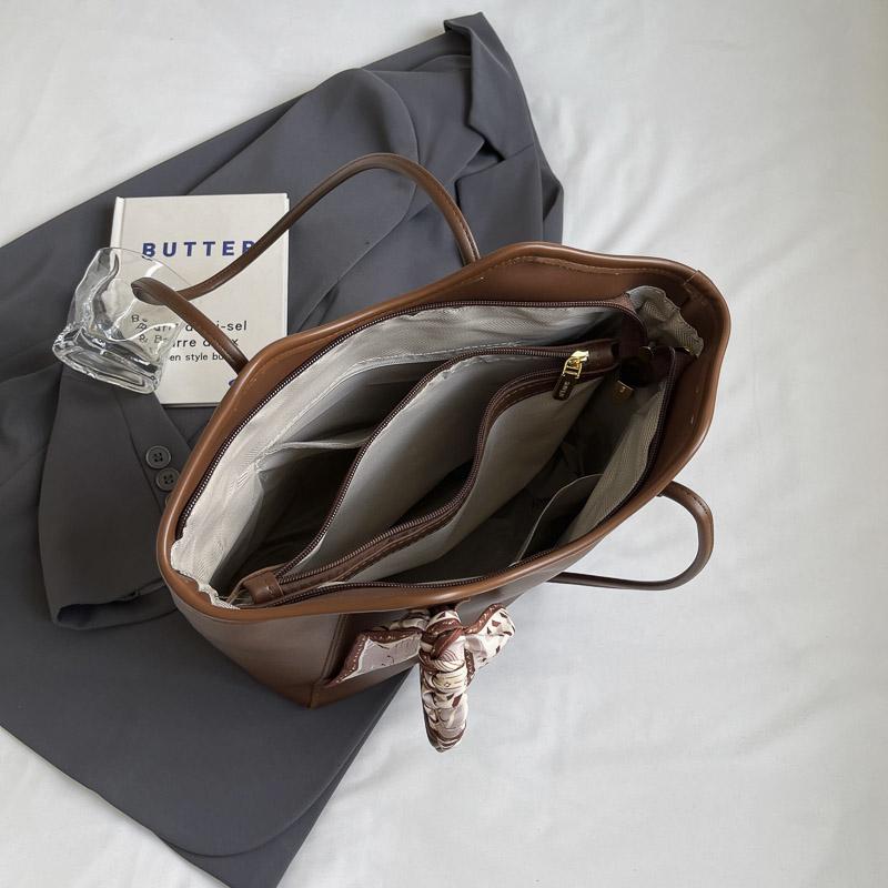 Women's Tote Bag Soft Leather Large Capacity Shoulder Bag