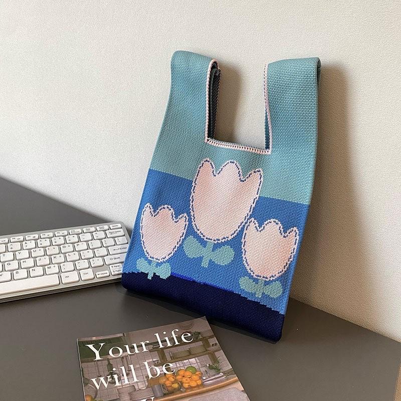 Women's Knot Wrist Bag Handmade Knitted Bag Portable Mini Striped Tote Bucket Phone Bags Large Capacity Autumn Winter Handbags