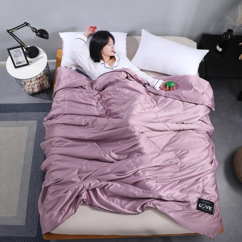 Luxury Emulation Silk Quilted Quilt Satin Pink Adults Child Spring Summer Quilts High Quality Soft Smooth Cool Blanket Comforter