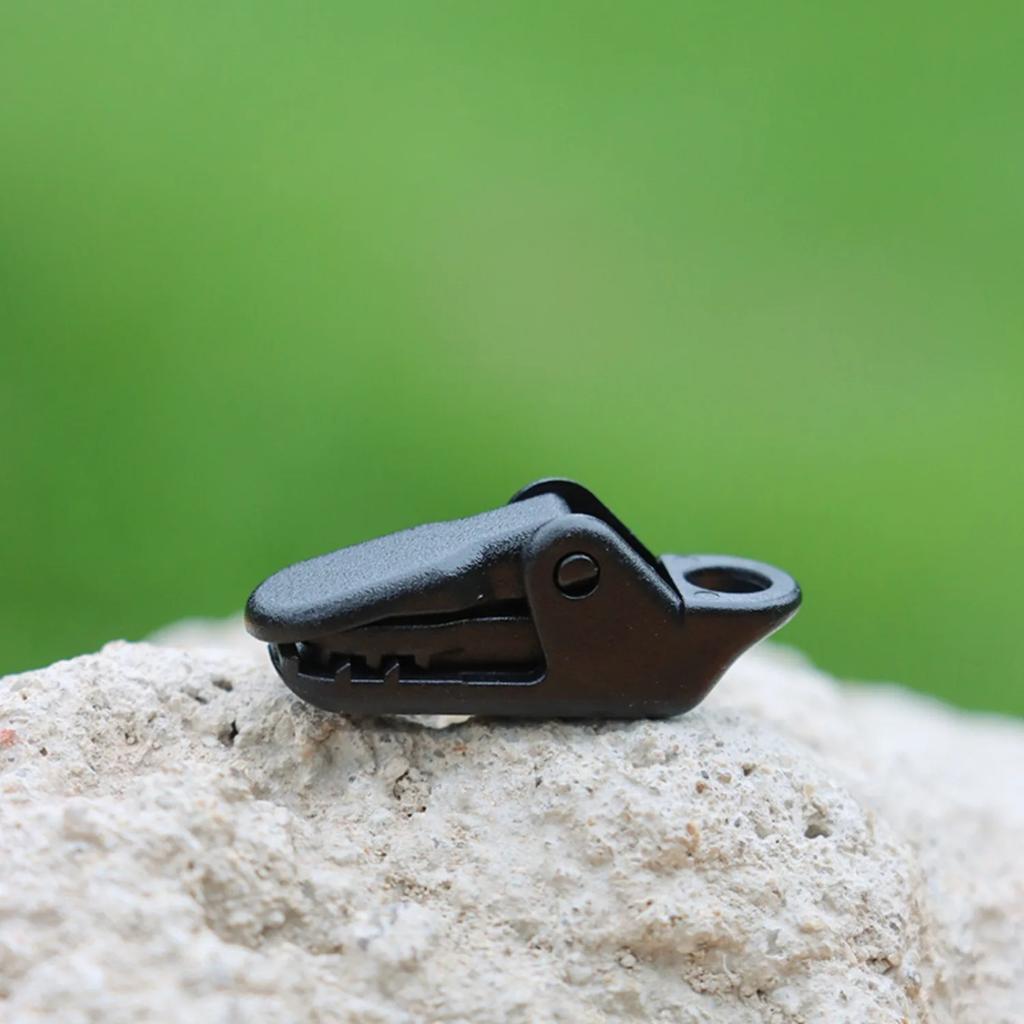 10pcs Sturdy Tent Clips Outdoor Tarpaulin Clips Anti-wind Fixed Camping Tent Hook Crocodile Clamp Clip for Outdoor Camping