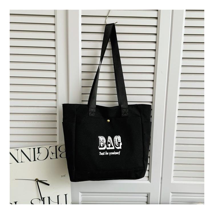 

Женская сумка-тоут 2025 новая сумка-тоут легкая для выхода сумочка в иностранном стиле с личностью большая вместимость женская сумка чёрный