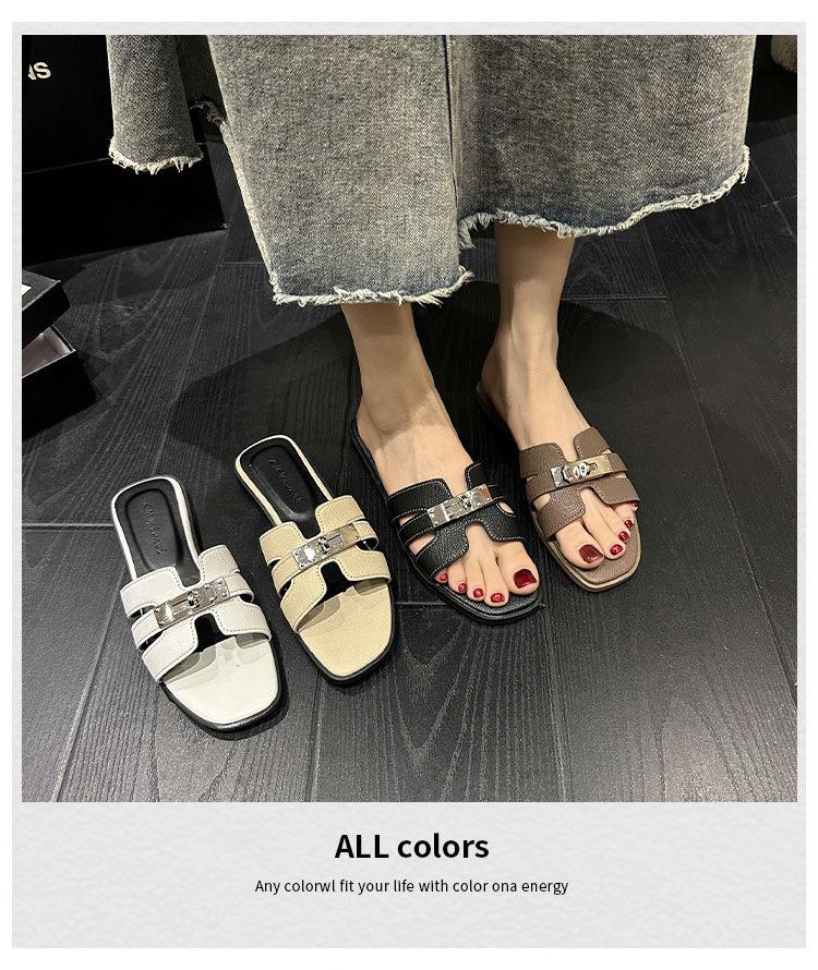 2025 summer new wear drag net red fashion versatile shoes one word explosion beach with cool flat bottom slippers women