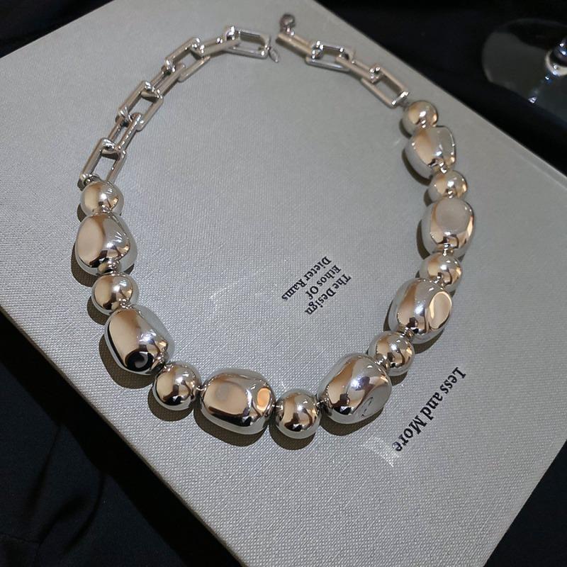 European and American metal sense irregular round beaded pendant necklace cold wind collarbone chain niche design neck chain female