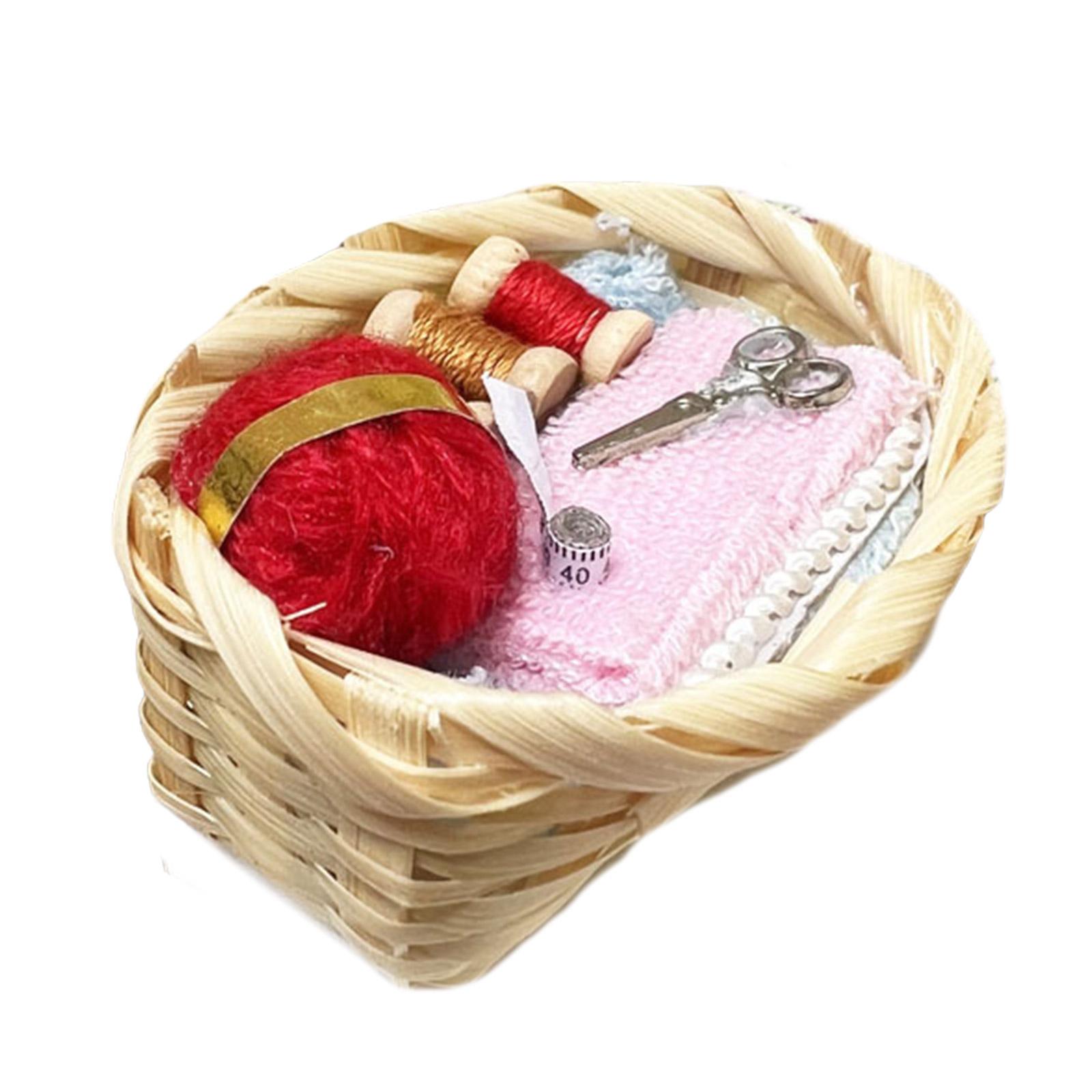 

Многоцелевая миниатюрная кукольная корзина для белья из прочной ткани, с одеждой и муляжом мыла, модель аксессуара масштаба 1:12