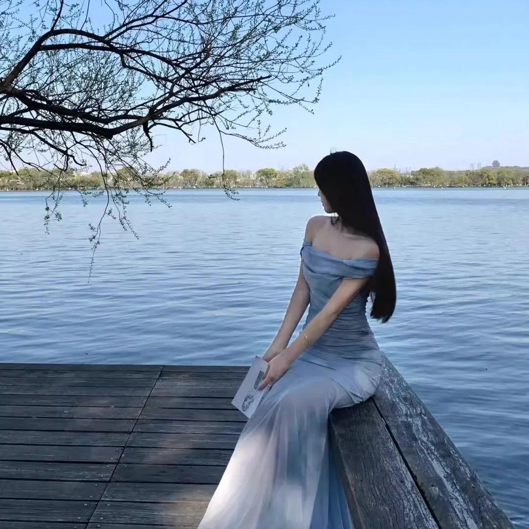 Women s Blue Mesh One-Shoulder Slim-Fit Fishtail Dress for Summer Beach Vacations L