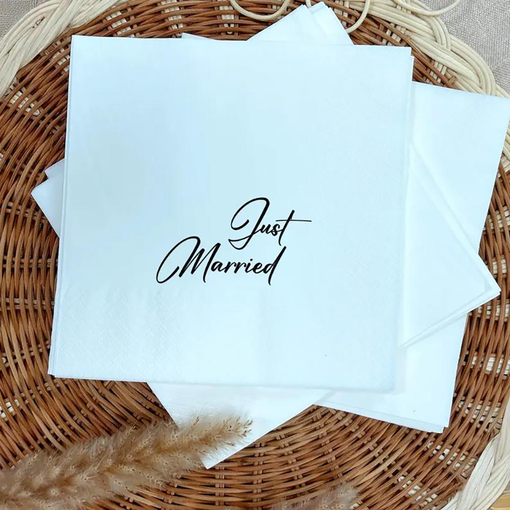 

20Pcs Just Married Cocktail Napkins Cheers Beverage Napkin Bridal Shower Engagement Bachelor Party Wedding Reception Table Decor 20PCS 33x33cm
