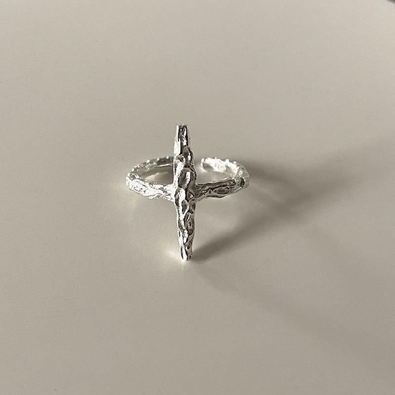 

S925 Trendy Sterling Silver Open Ring Designed With Geometric Cross Texture For Modern Aesthetics
