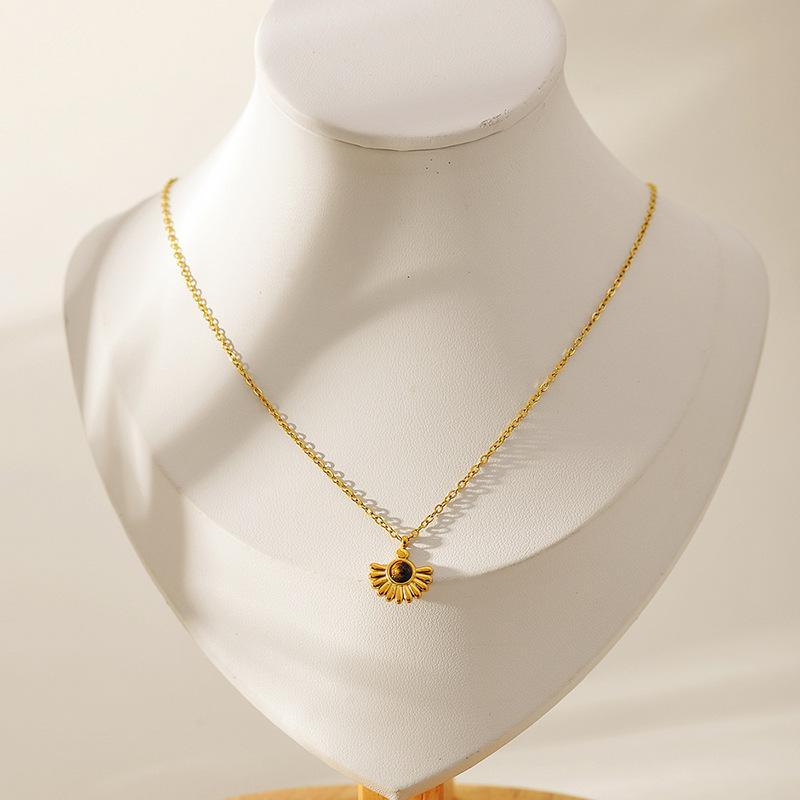 French Vintage Sunflower Natural Stone Pendant Necklace For Women Fashion Minimalist O-Link Chain Gold Collarbone Chain