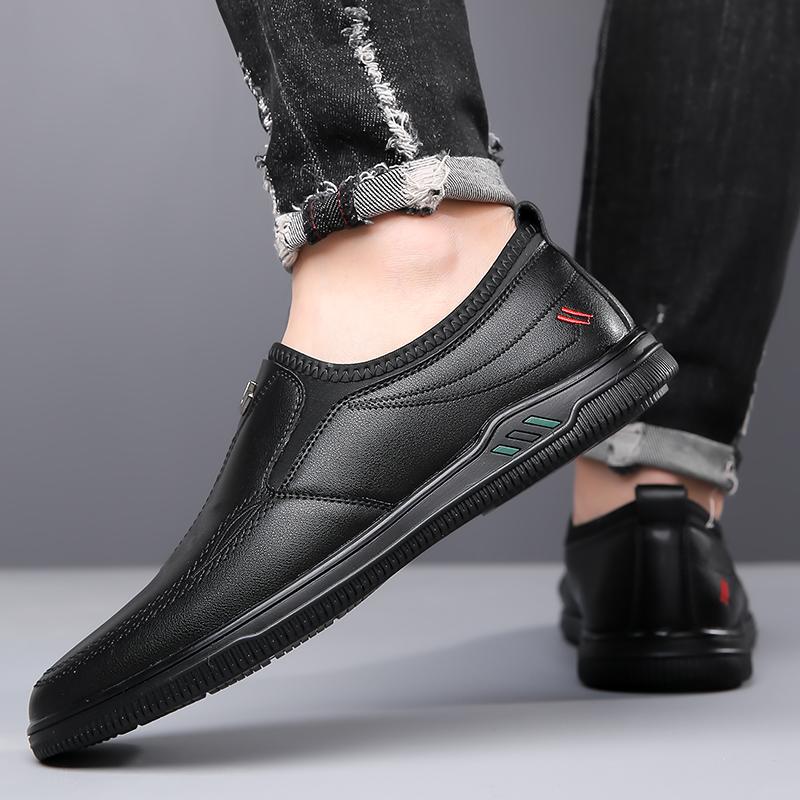 Fashion 2025 Leather Men Casual Shoes High Quality Mens Loafers Handmade Moccasins Breathable Male Walking Shoes Comfort Travel Flats