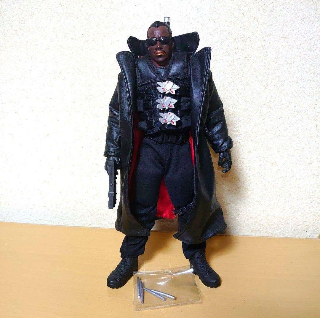 

[USED] TOYBIZ MARVEL STUDIOS 12-inch BLADE Blade