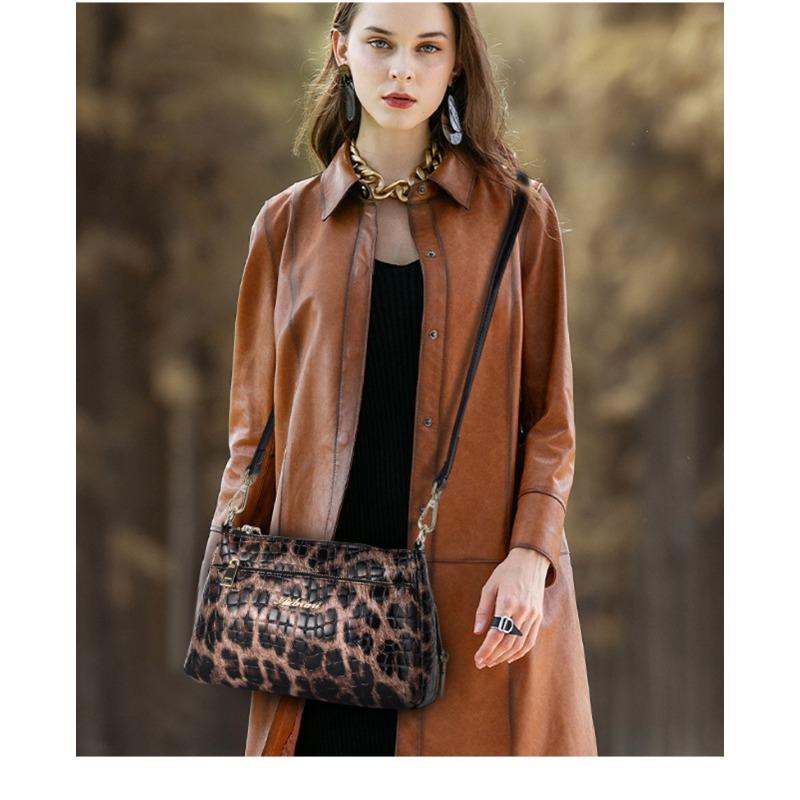 New Fashion Shoulder Bag Spring and Summer Armpit Bag Women's Large Capacity Mother Bag Crossbody Bag