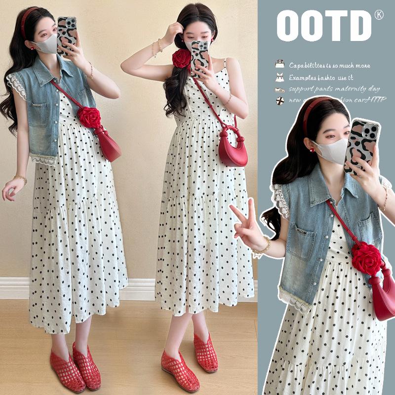 Korean Style Maternity Two-Piece Set: Lace Patchwork Denim Vest with Polka Dot Camisole Dress Medium