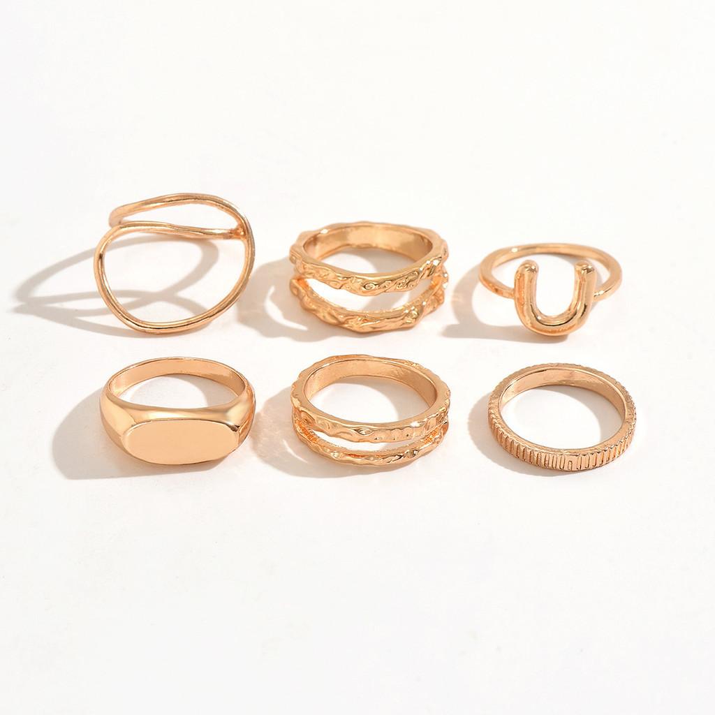 Modern Geometric Jewelry Ring For Women With Metallic Finish For Trendy Summer Accessories золотой