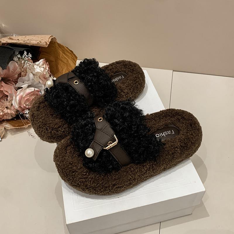 

Retro plush design fluffy slippers women s outer wear 2025 new autumn and winter thick bottom heightening belt buckle cotton slippers 35