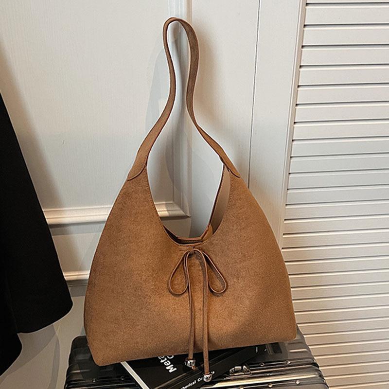 Suede bag women's large-capacity new autumn and winter casual shoulder armpit bag commuter dumpling bag