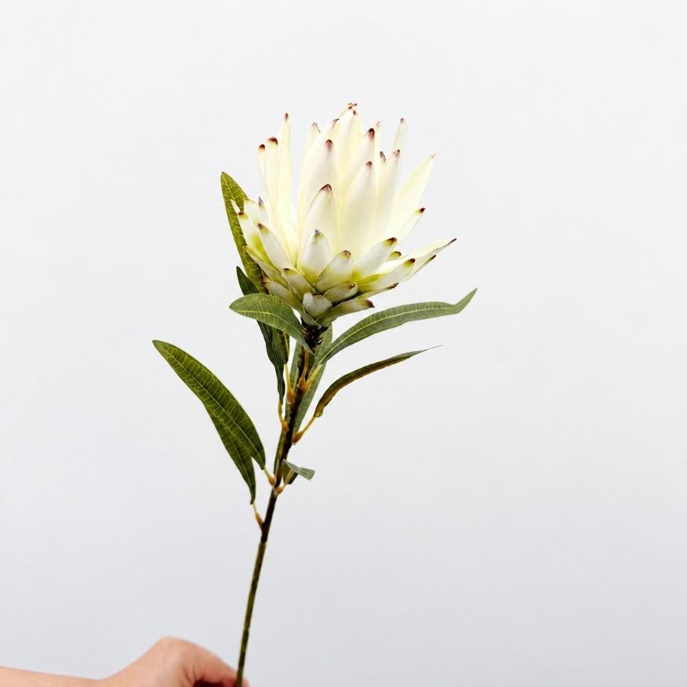 Floral Display Artificial Emperor Protea Flowers Large Faux Thistle Flowers  Wedding Decoration