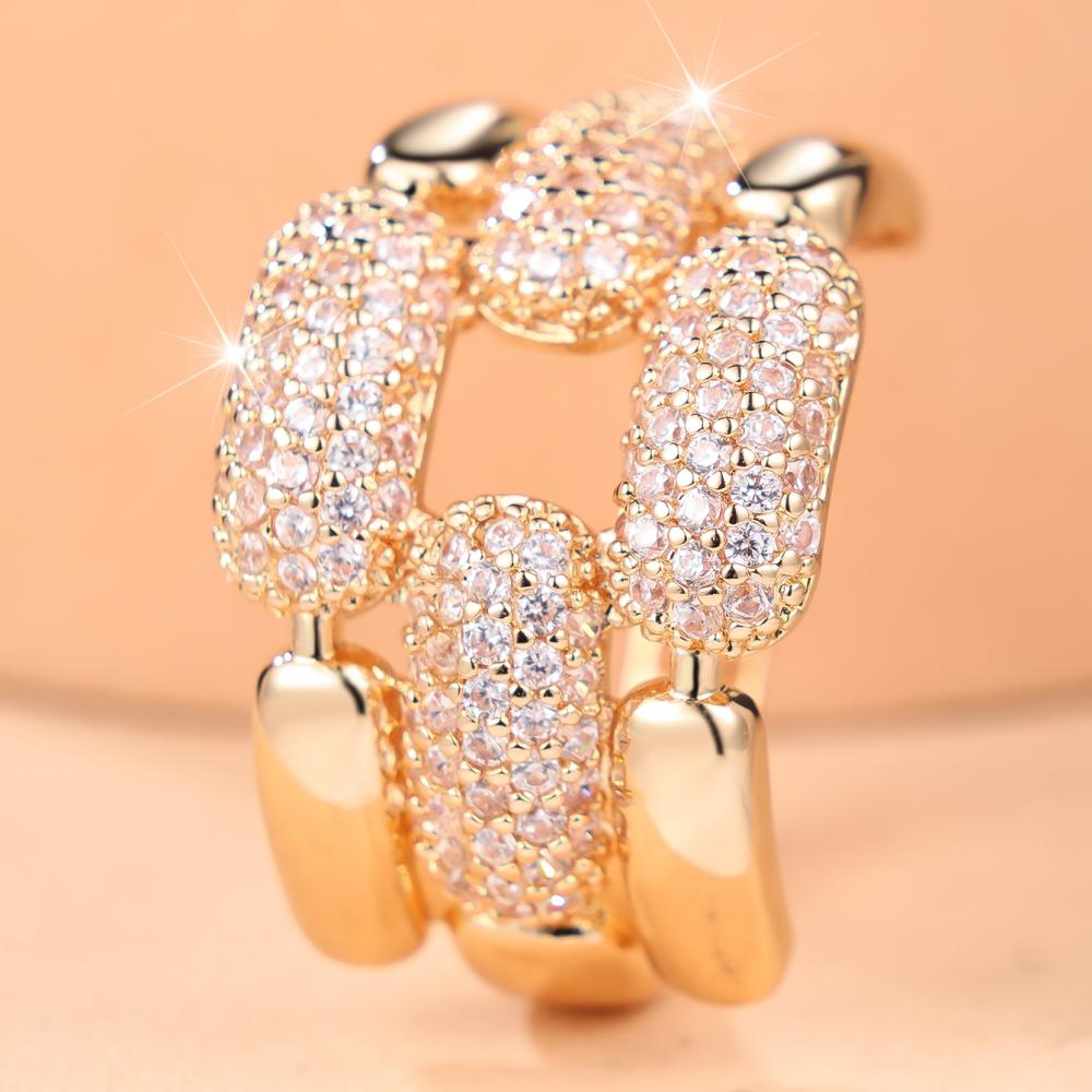 Luxury Rose Gold Color Geometric Hollow Square Pave Zircon Ring for Women Fashion Jewelry Wedding Party Gift
