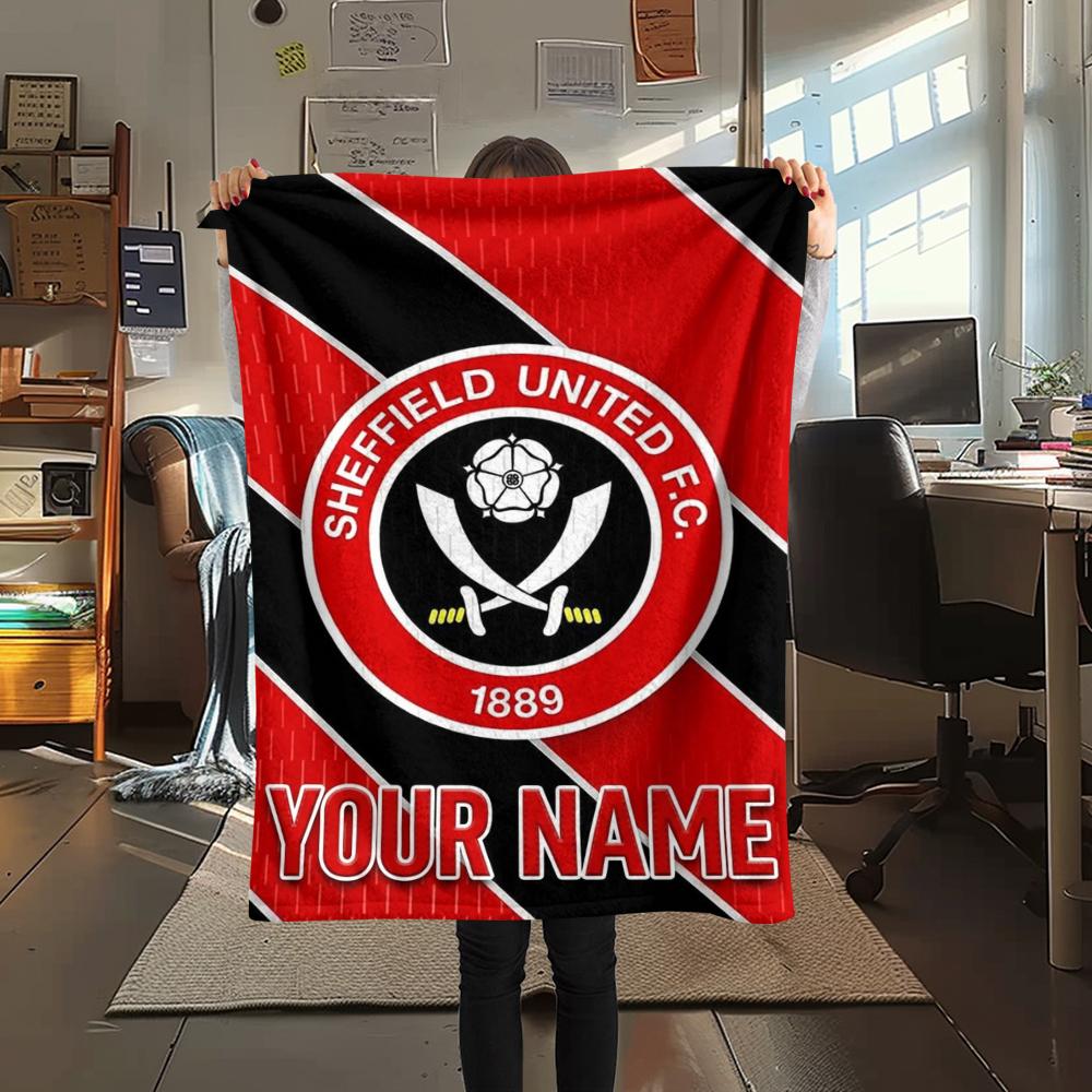 1PC Custom Name Sheffield United FC Patterned Flannel Blanket Suitable For All Seasons for Home Decor Warmth and Comfort Gifts Holiday Present