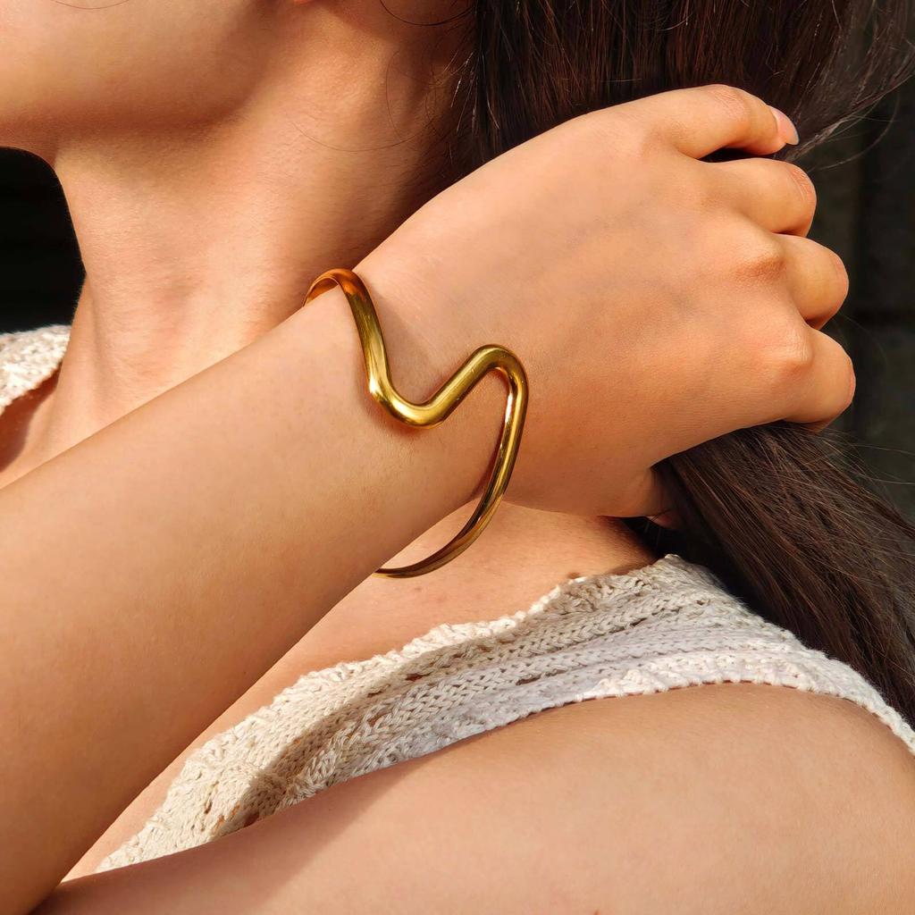 Vnox Minimalist Stainless Steel Double Cuff Bracelet, Geometric Aesthetics Gold Plated Bangles, Women's Hand Arm Jewelry Gifts