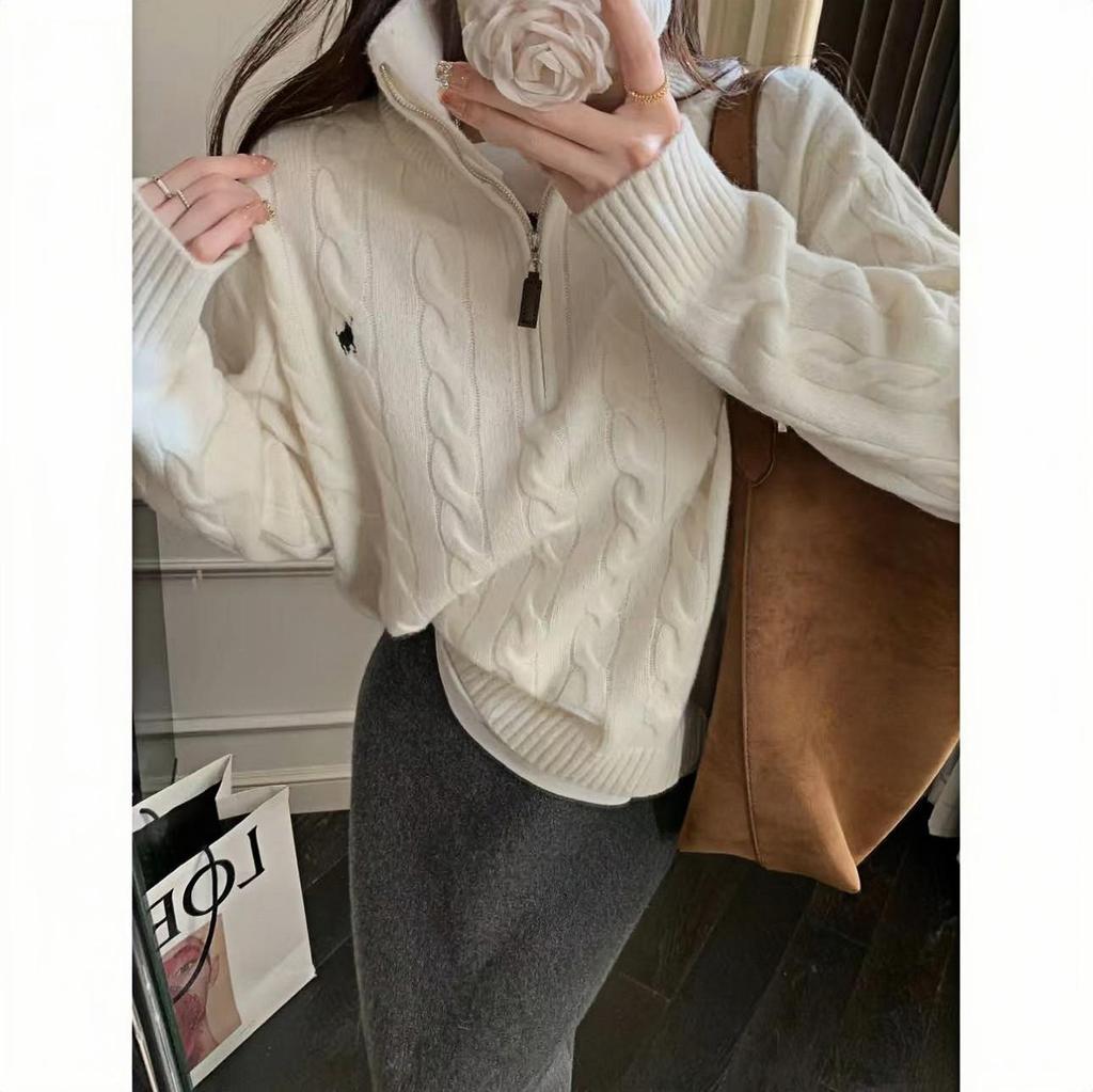 Pullover im koreanischen Stil mit Pony-Stickerei und halbhohem Kragen - Herbst/Winter 2025 Kollektion