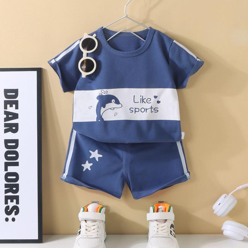 Conjunto de camiseta y pantalones cortos para niños, cómodo, hipoalergénico y transpirable, adecuado para deportes y uso diario